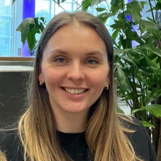 Kate — English Coach